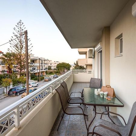 Bon Bonheur Apartments Rhodes City Екстер'єр фото