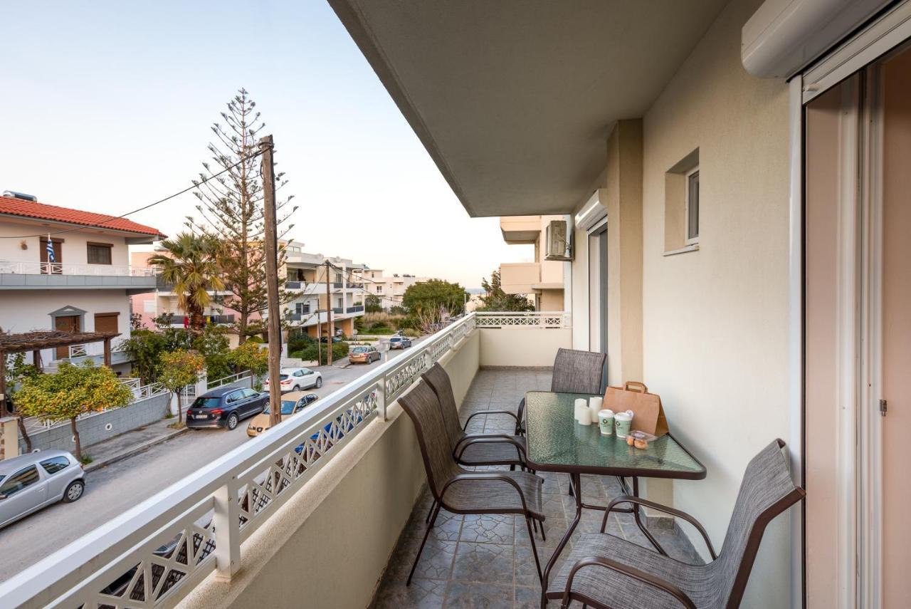 Bon Bonheur Apartments Rhodes City Екстер'єр фото